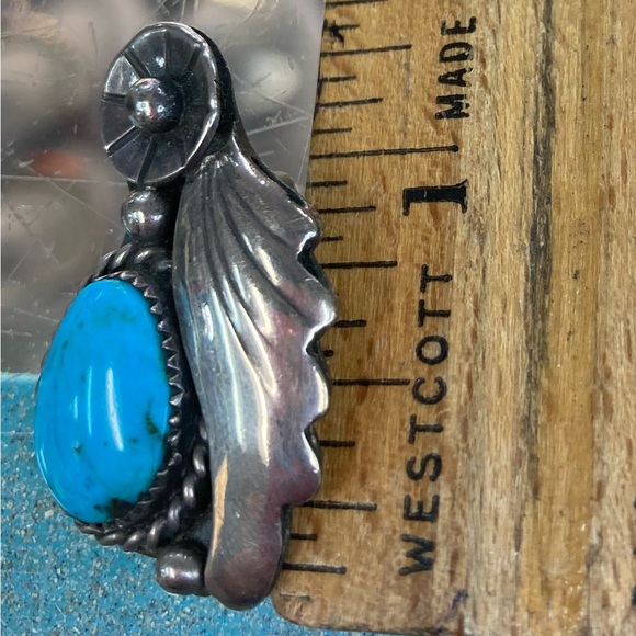 NAVAJO HANDMADE Turquoise Sterling Silver Foliate Feather Flower Clip EARRINGS - Picture 6 of 7